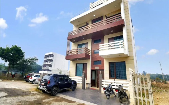 Oyo 8332 Branson Villa
