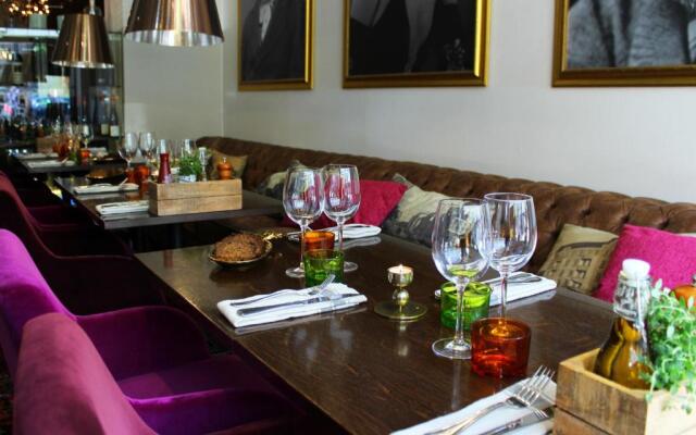 Home Hotel Drott