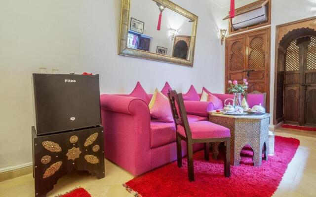 Room in BB - Riad Anabel - Rose Suite
