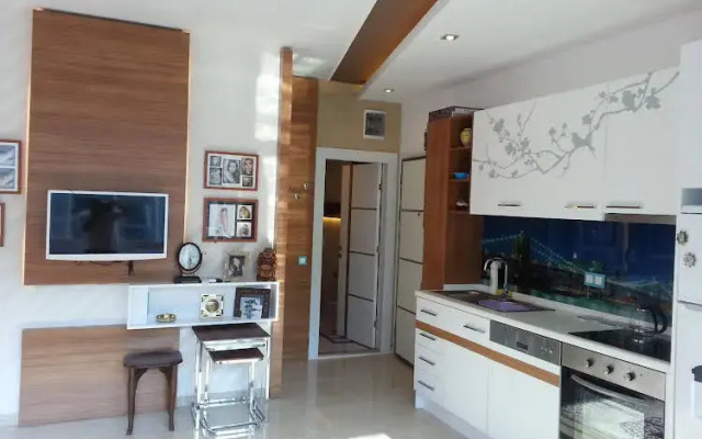 Hande Home Aparts
