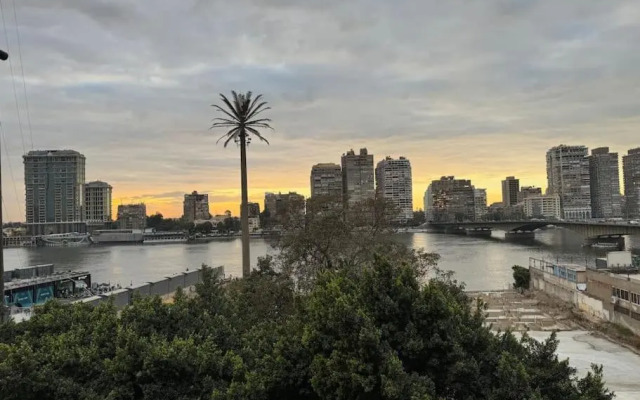 Heart of Cairo Studio with Exceptional Nile View