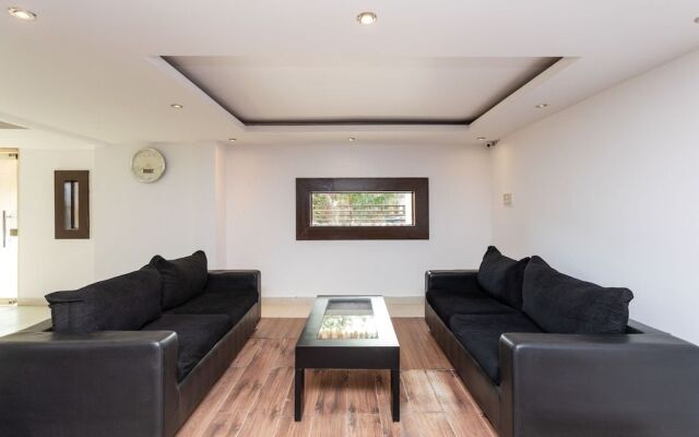 OYO 30094 Swistar Guest House