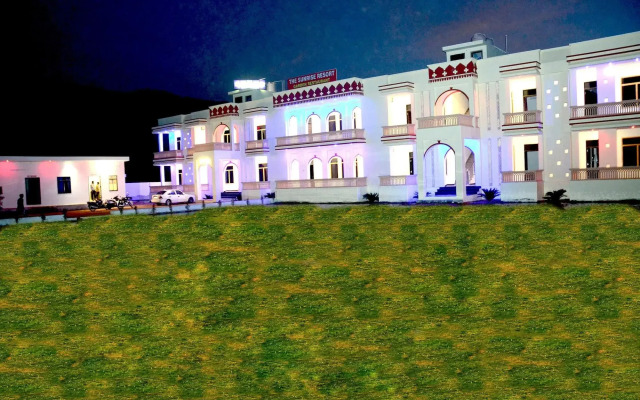 The Sunrise Resort by OYO Rooms