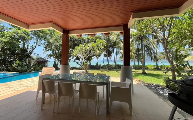 Amatapura Beach Villa 1