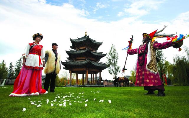 Banyan Tree Lijiang