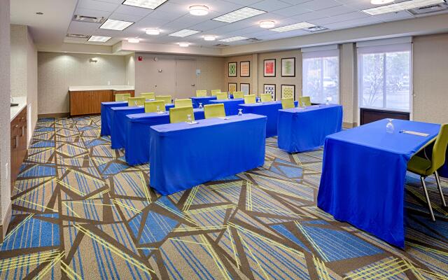 Holiday Inn Express Hotel & Suites Jacksonville - South, an IHG Hotel