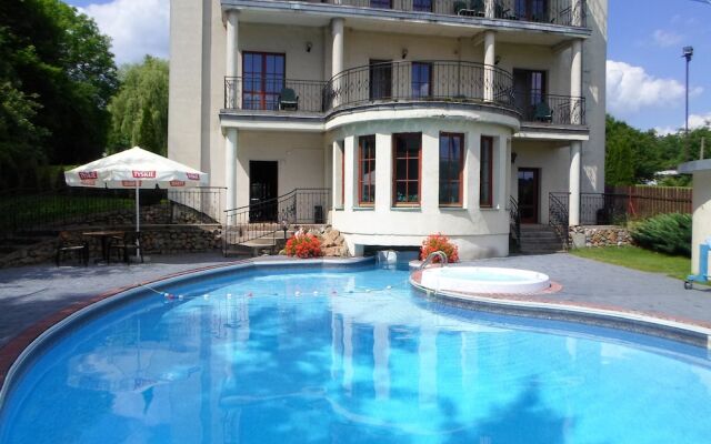 Paszkowka Guest House