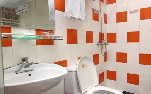 Xiangfu Hostel (Shanghai Wuning Road)