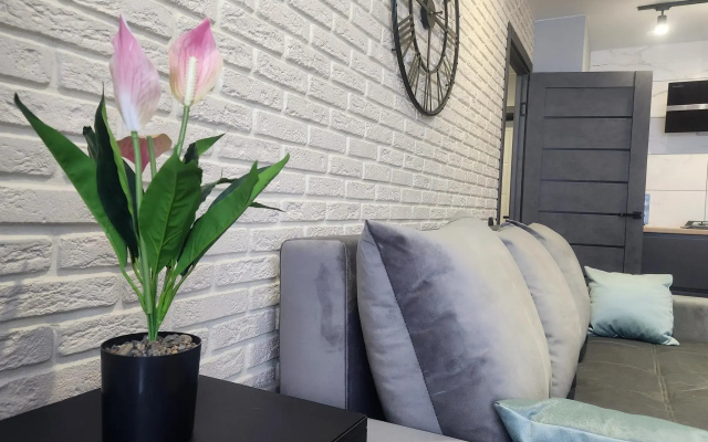 Viva Apartments (Вива Апартментс) на шоссе Солотчинское 4 корпус 2