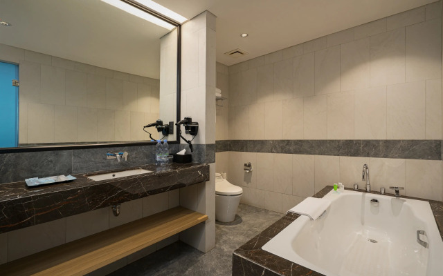 Anara Airport Hotel