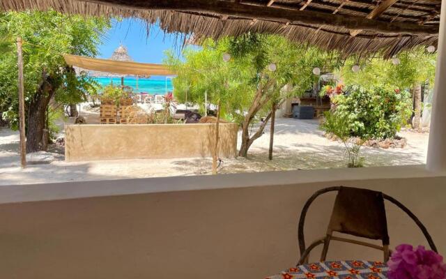 Blue Reef Sport and Fishing Lodge & Bungalows