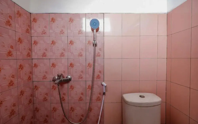 OYO 2855 Sartika Hotel Pati