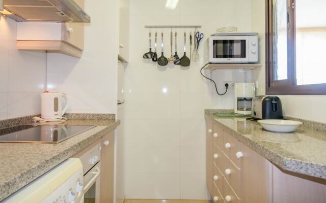 Apartamentos Carabeo Canovas Nerja