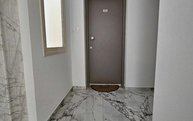 Infinity 1-Bedroom Apartment in Larnaca