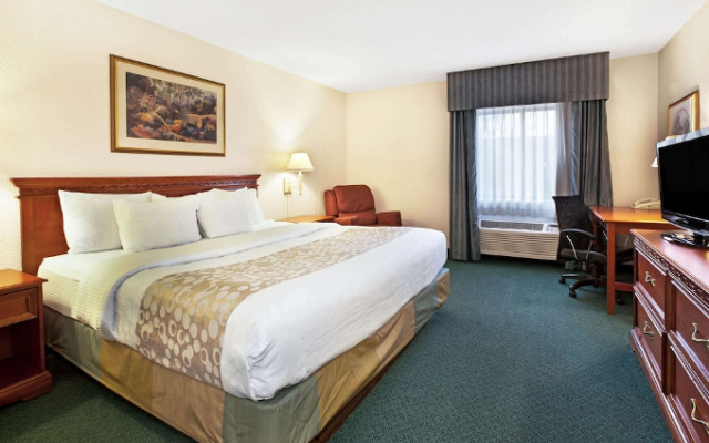 La Quinta Inn Detroit Canton 1022