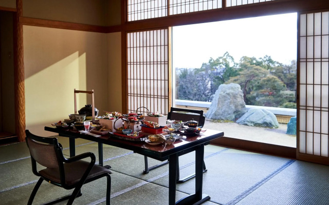 Tsukasa Royal Hotel