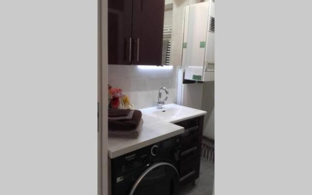 Port Vauban appartement F3 refait à neuf