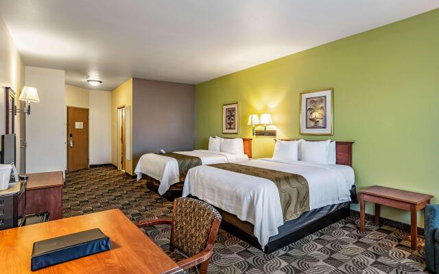 Quality Inn & Suites Hannibal West