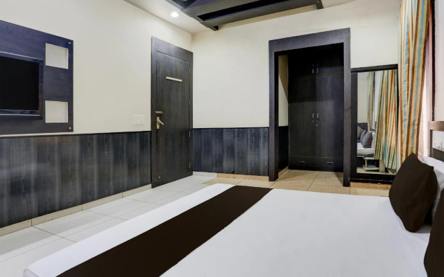 M2 Hotel & Restaurant