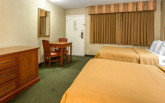 Quality Inn Near China Lake Naval Station
