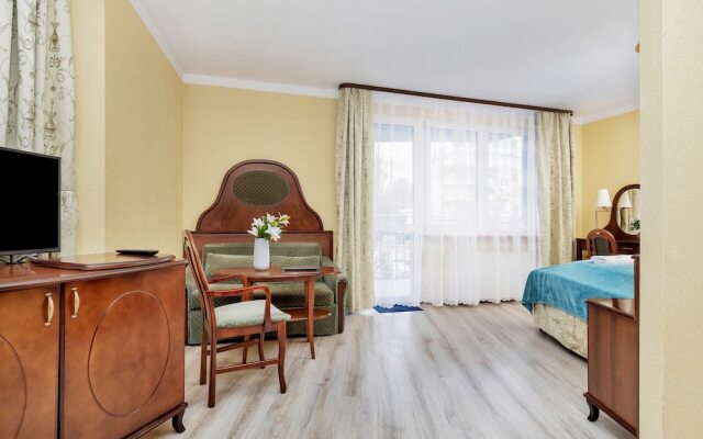 Apartamenty Awangardia Kasprowicza by Renters