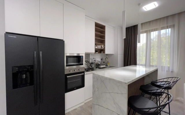 Derenik Demirchyan street, 2 bedrooms Modern, Beautiful apartment DE333
