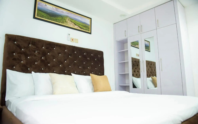 Luxury 3 Bedrooms Apart-24Hrs Elect/WIFI/Security