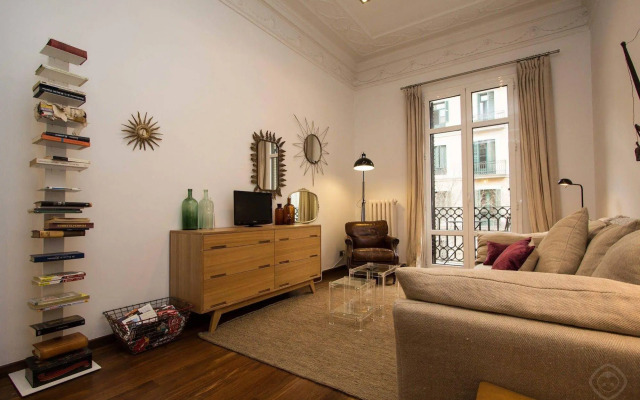 Sagrada Familia Apartment Paseo Gracia
