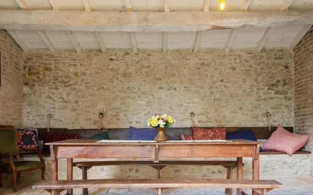 Cosy Apartment in Perugia - Tavernacce with Swimming Pool