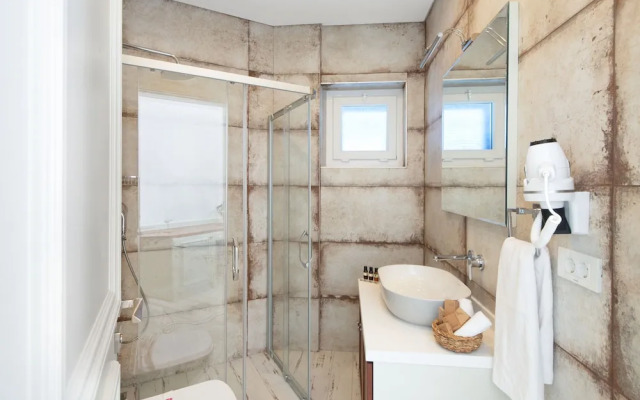 Rhodium Hotel