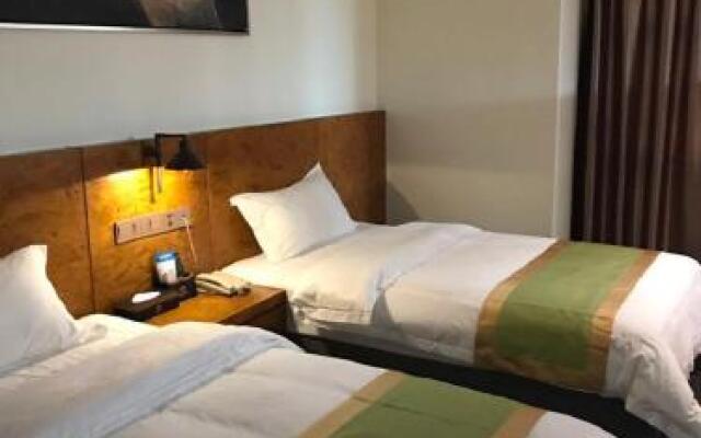 Siding International Hotel