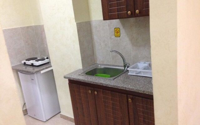 Ikhwa studio apartments -Female guests only-