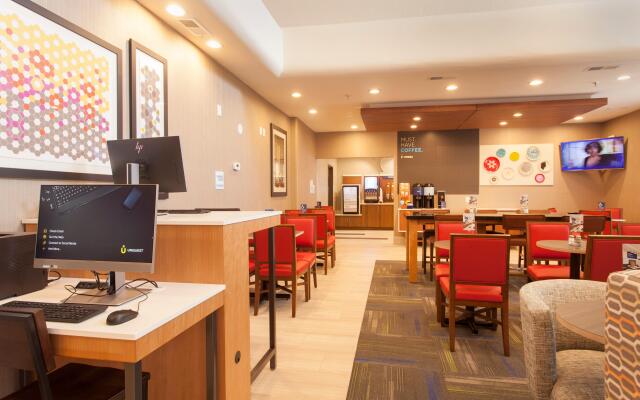 Holiday Inn Express And Suites Santa Fe, an IHG Hotel