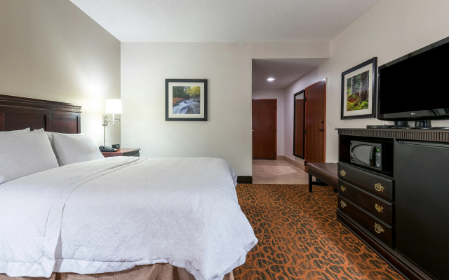 Hampton Inn Parkersburg-Mineral Wells