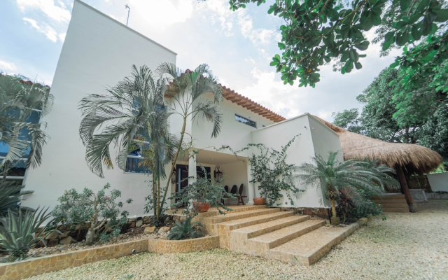Villa El Francés 4BD WPool & Beach Front