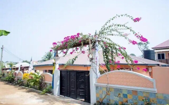 Nana Adu's Guesthouse