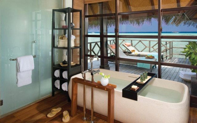 Four Seasons Resort Maldives At Kuda Huraa