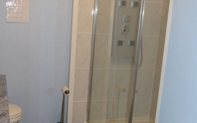 Chambre D'hotes Champagne Laval Louis