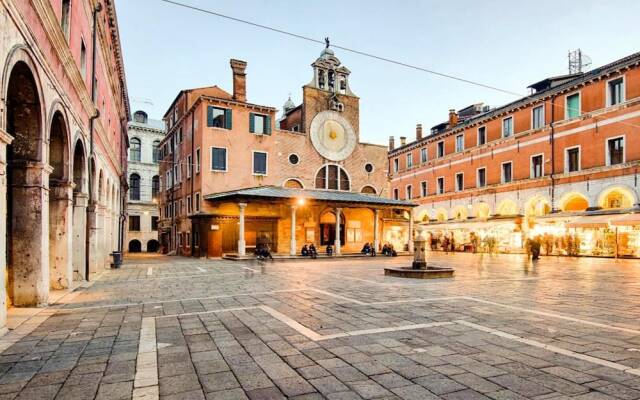 Apartment With 2 Bedrooms In Venezia, With Wifi