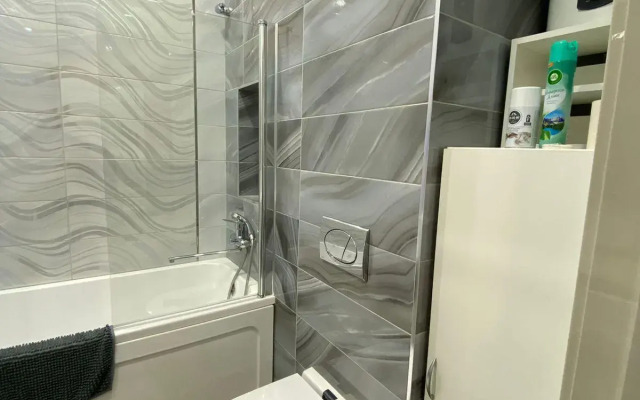 Studio apartment on Gaidara street 22