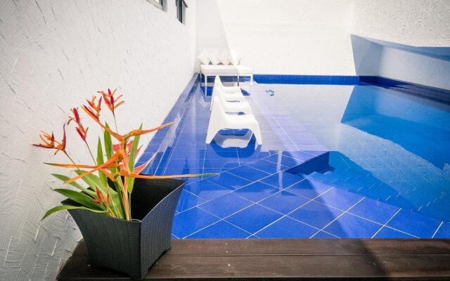 Golden Bay Galapagos