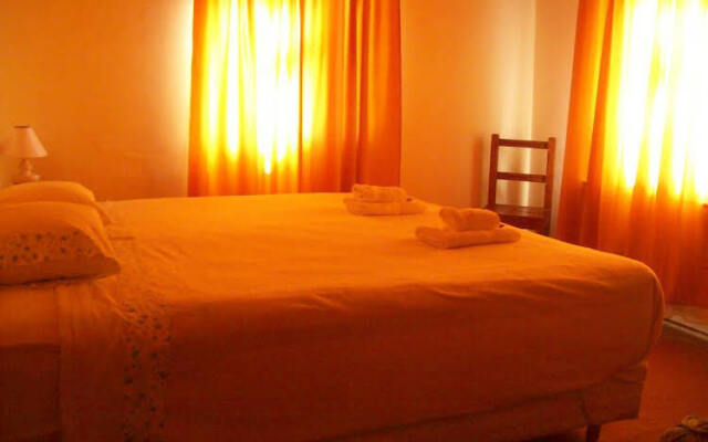 Hospedaje La Cima Bed & Breakfast