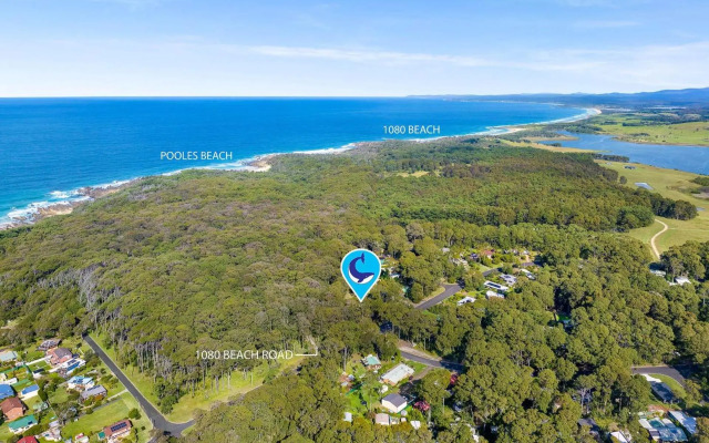 Mystery Bay Retreat