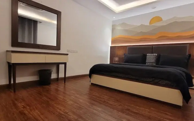 Goldcrest Luxury Apartments