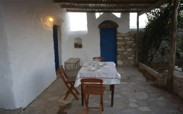 Kato Koufonisi Stone House