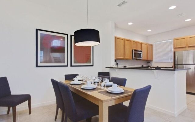 Copper's - 3 Br townhouse by RedAwning