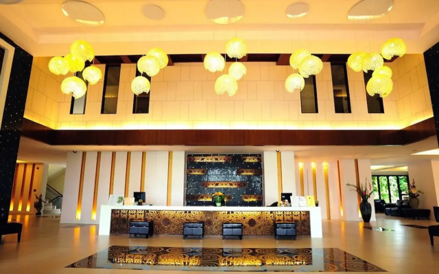 Peach Hill Resort and Spa