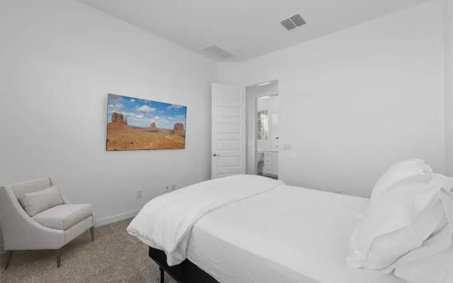 Quiet Quarter in Laveen Village