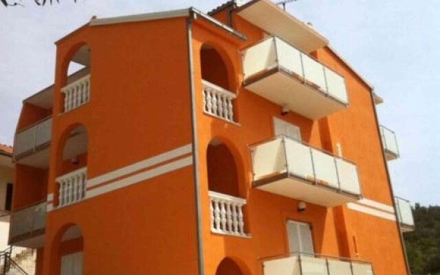 Apartments Orange