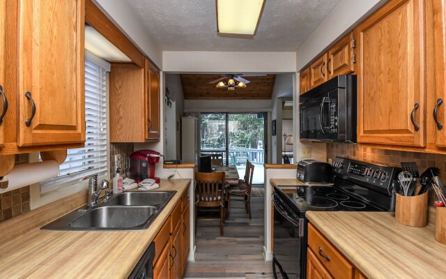 Arrowhead Village 3 Bedroom Townhome #15